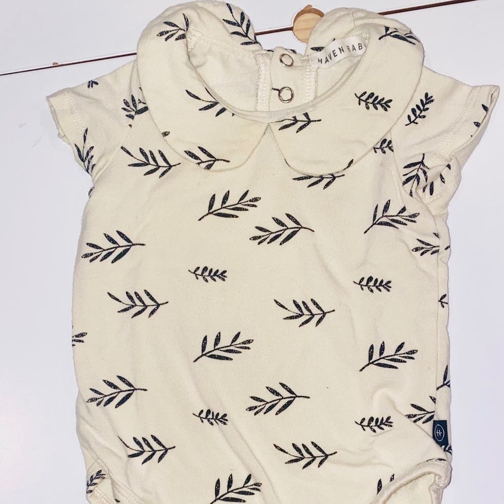 Haven kids 9-12m Peter Pan collar bodysuit